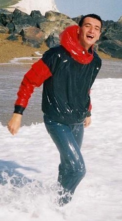 hoodie jeans and shoes for sea swimming